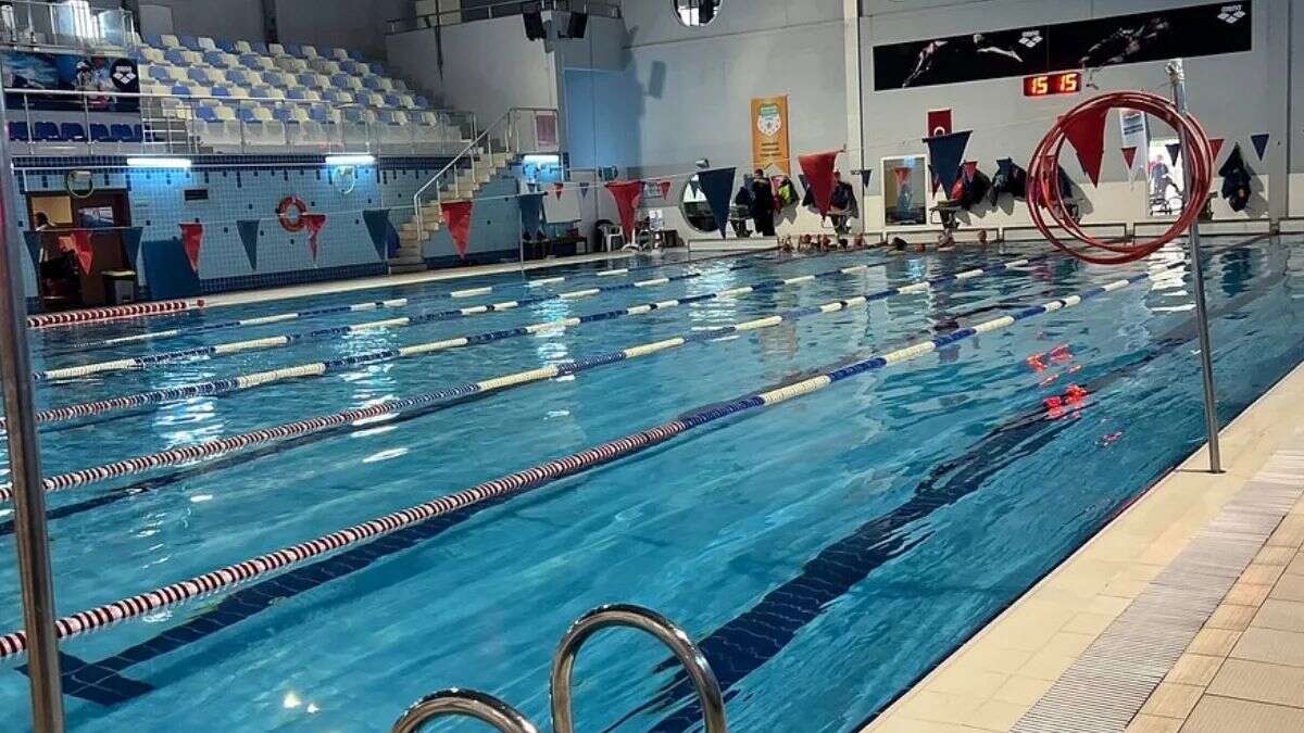 Marmaris’te Milli Takım Baraj Yarışları Öncesi Havuz Krizi Büyüyor: Sporcular ve Velilerden Sert Tepki 4